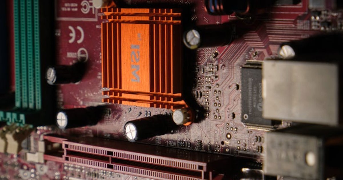 Agent do kodu w Indiach: jak integracja rozwiązań Anthropic zmienia globalny biznes IT