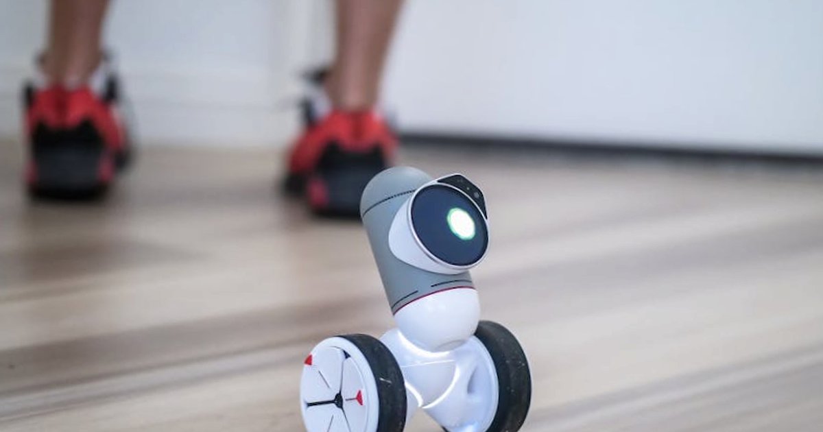 Agentowe AI w telekomunikacji: jak partnerstwo Infosys i Anthropic redefiniuje obsługę klienta i operacje sieciowe