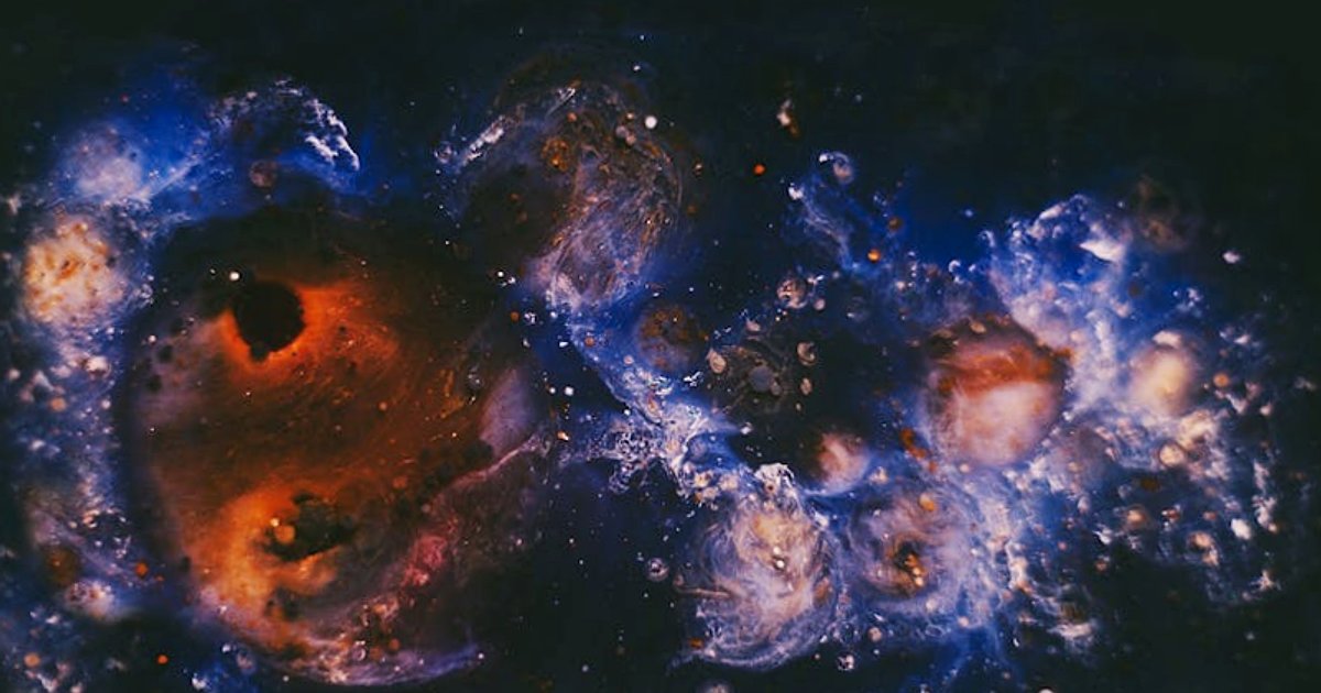 AI w pracy w Polsce: ewolucja z miejscowymi wstrząsami. Co to oznacza dla biur, HR i menedżerów?