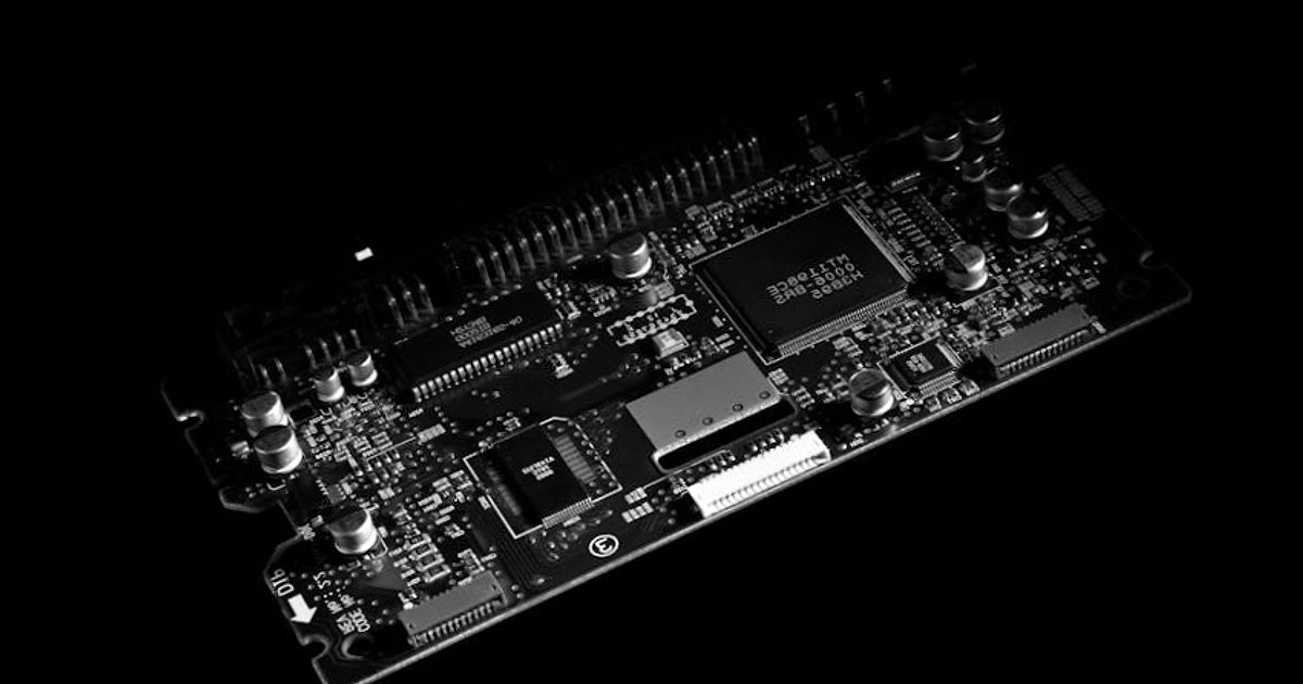 Globalny wyścig po infrastrukturę AI: megainwestycje, energia i geopolityka do 2030 roku