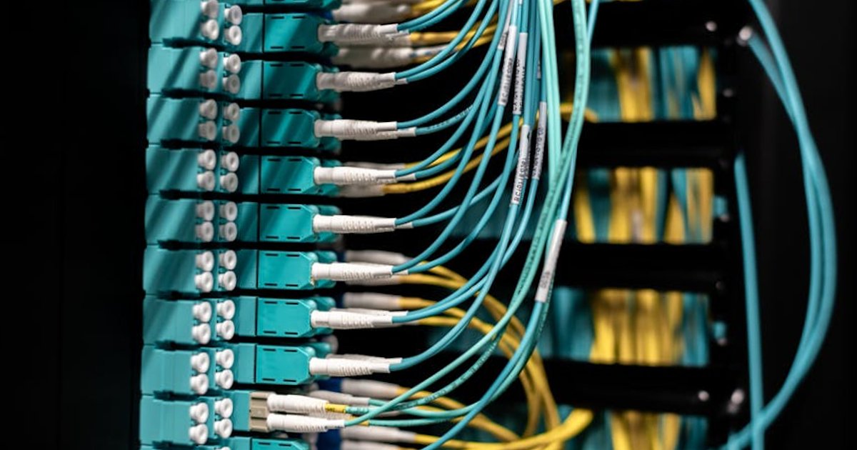 Honor wyprzedza Apple? Nowy lider wzrostu na rynku smartfonów i co to oznacza do 2030 roku