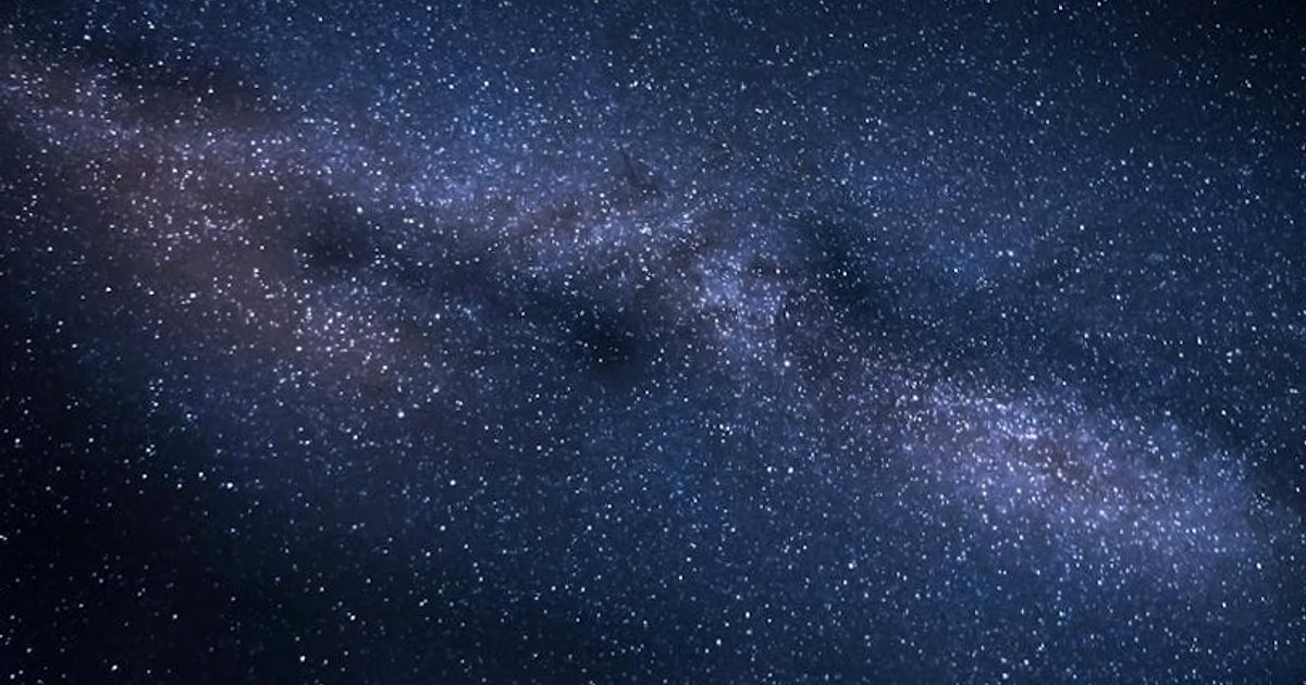 Mit darmowej sztucznej inteligencji: kto naprawdę płaci za erę AI