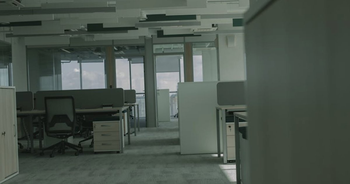 SEO w erze LLM: jak w 2026 roku budować widoczność marki w wyszukiwarkach, AI i omni‑channel