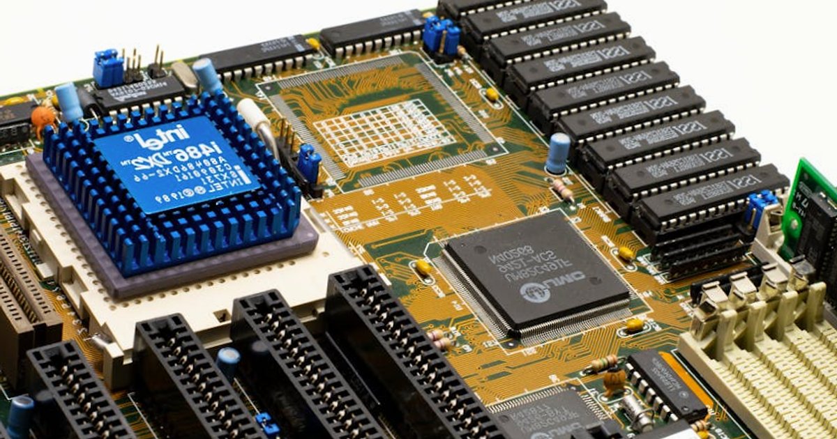 Tragedia nastolatka i pozew przeciwko OpenAI: gdzie przebiega granica odpowiedzialności za chatboty?