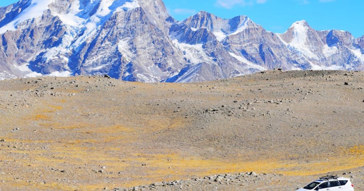 Autokar zamiast samolotu? Jak świadomie zmieniać nawyki podróżowania w Europie w 2026 roku