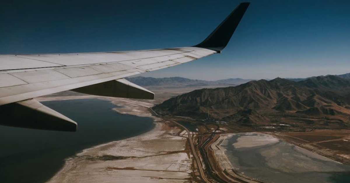 Bezpieczne alternatywy na 2026 rok: gdzie szukać słońca, gdy ulubione kierunki trafiają na mapy ryzyka