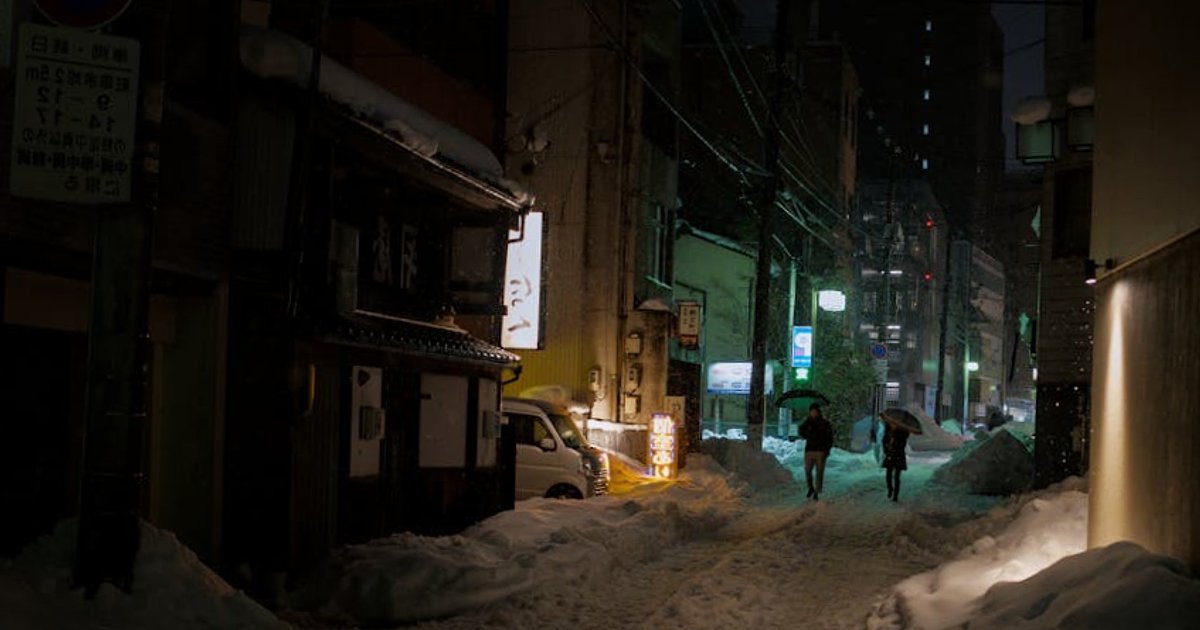 Czerwiec w Japonii 2026: Tokio, Kioto, Hokkaido czy Okinawa? Porównanie pogody i komfortu podróży