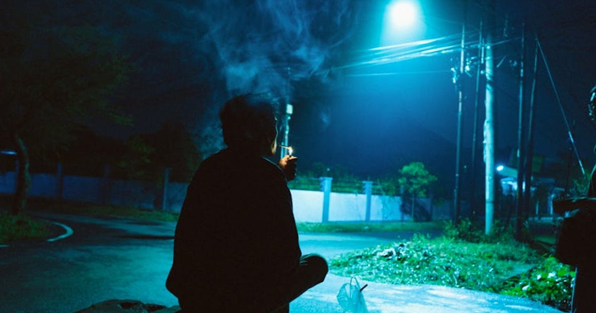 E‑papierosy w Tajlandii 2026: przepisy, kontrole i realne ryzyko dla turystów