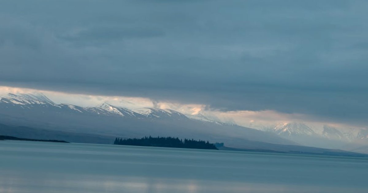 Indie najpierw na ekranie, potem w realu: jak przygotować się do pierwszej wyprawy z pomocą dokumentów i danych o podróżach
