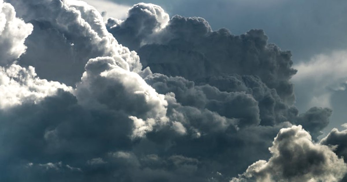 Która AI myśli „najbardziej po ludzku”? Porównanie 11 czołowych modeli językowych