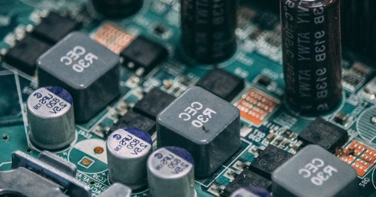 AI w europejskich szpitalach: game changer czy nowe źródło chaosu w systemie zdrowia?