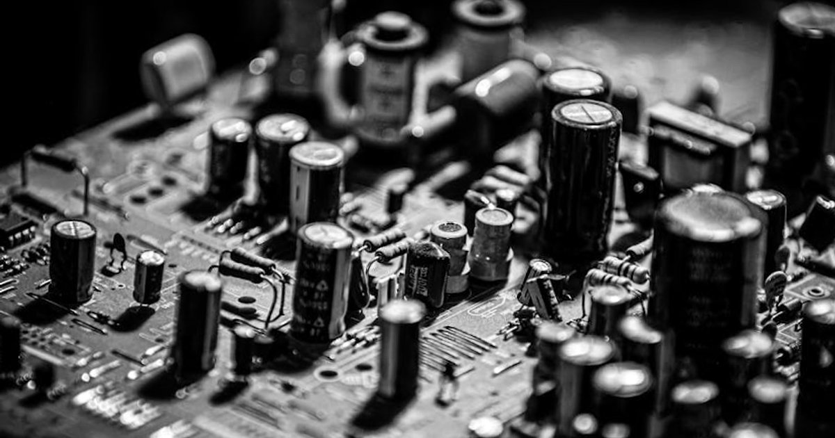 Mobile‑first vibe coding: jak naprawdę budować aplikacje z telefonu (i nie zwariować)